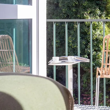 Lägenhet & Trendy W Balcony By Lovelystay Oporto